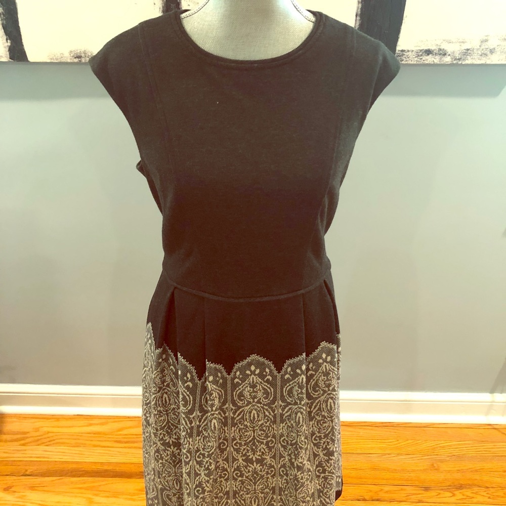 Maggy London lace print dress